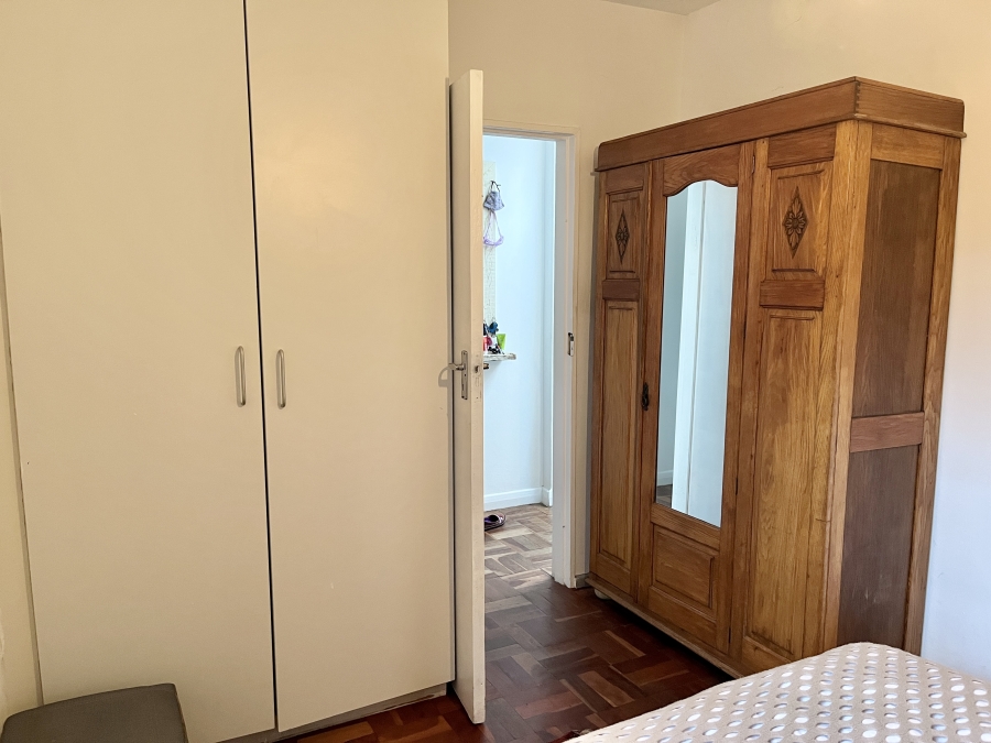 To Let 1 Bedroom Property for Rent in Sea Point Western Cape